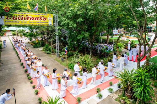 ภาพ No.346552:วันอาทิตย์ที่ 30 สิงหาคม พ.ศ.2569 พิธีทอดผ้าป่า สวดธรรมจักรกัปปวัตนสูตรกลั่นแผ่นดินโปรยรัตนชาติ  สถาปนาองค์พระเจดีย์เพื่อสร้างสันติภาพโลก  ณ ศูนย์ปฏิบัติธรรมพนมสารคาม (เพชรตะวัน) จังหวัดฉะเชิงเทรา