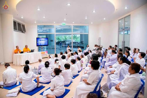 ภาพ No.344455:วันที่ 21-23 สิงหาคม พ.ศ. 2569 สัมมนารวมใจผู้นำบุญ บูชาธรรม 82 ปี หลวงพ่อธัมมชโย รุ่นที่ 1 กฐินสามัคคีทั่วไทย 30,000 วัด โครงการอุปสมบทบูชาธรรมมหาปูชนียาจารย์ 3,000 รูป  ณ ศูนย์ปฏิบัติธรรมเวิล์ดพีช วัลเล่ย์ จ.นครราชสีมา