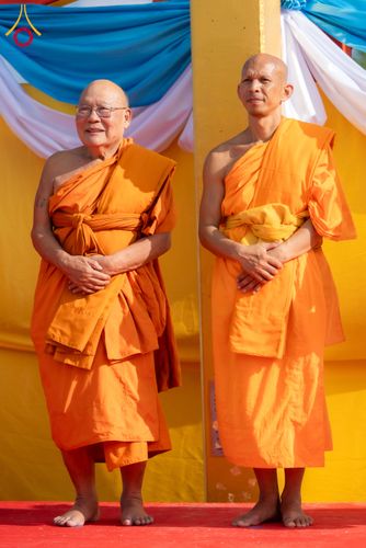 ภาพ No.336969:วันเสาร์ที่ 27 มิถุนายน 2569 พิธีทอดผ้าป่า พิธีตอกเสาเข็มมงคล องค์พระเจดีย์เพื่อสันติภาพโลก ณ ธุดงคสถานลุ่มน้ำฝาง อำเภอฝาง จังหวัดเชียงใหม่