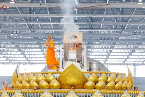 ภาพ No.77505:พิธีหล่อพระบรมพุทธเจ้า วัน อาทิตย์ที่ 12 มีนาคม พ.ศ. 2566 ณ วัดพระธรรมกาย จ.ปทุมธานี