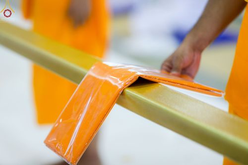 ภาพ No.65370:พิธีทอดผ้าป่า ในวันอาทิตย์ต้นเดือนที่ 4 ธันวาคม พ.ศ. 2565 ณ วัดพระธรรมกาย จ.ปทุมธานี