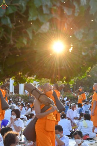 ภาพ No.70917:พิธีต้อนรับพระธรรมยาตรา ในโครงการธรรมยาตรากตัญญูบูชา มหาปูชนียาจารย์ พระมงคลเทพมุนี(สด จนฺทสโร) พระผู้ปราบมาร อนุสรณ์สถาน 7 แห่ง ปีที่ 11 วันที่ 14 มกราคม พ.ศ. 2566 ณ อนุสรณ์สถานลำดับที่ 3 สถานที่เกิดในเพศสมณะ วัดสองพี่น้อง อ.สองพี่น้อง จ.สุพรรณบุรี