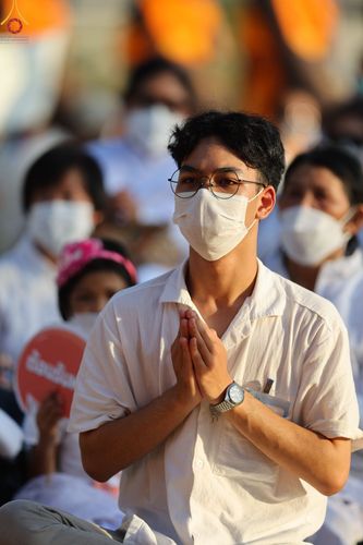 ภาพ No.70756:พิธีต้อนรับพระธรรมยาตรา ในโครงการธรรมยาตรากตัญญูบูชา มหาปูชนียาจารย์ พระมงคลเทพมุนี(สด จนฺทสโร) พระผู้ปราบมาร อนุสรณ์สถาน 7 แห่ง ปีที่ 11 วันที่ 14 มกราคม พ.ศ. 2566 ณ อนุสรณ์สถานลำดับที่ 3 สถานที่เกิดในเพศสมณะ วัดสองพี่น้อง อ.สองพี่น้อง จ.สุพรรณบุรี
