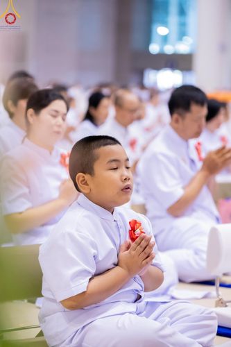 ภาพ No.178123:พิธีทอดผ้าป่าต้นสมบัติจักรพรรดิ ในวันอาทิตย์ที่ 1 ธันวาคม พ.ศ. 2567 ณ สภาธรรมกายสากล วัดพระธรรมกาย