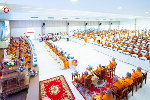 ภาพ No.156301:พิธีถวายสังฆทานแด่คณะสงฆ์ 323 วัด 4 จังหวัดชายแดนภาคใต้ ปีที่ 20 ครั้งที่ 173 พิธีมอบกองทุนหนุนแรงใจช่วยครูใต้ ปีที่ 17 ครั้งที่ 137 วันเสาร์ที่ 21 กันยายน พ.ศ.2567 ณ ศูนย์ปฏิบัติธรรมภาคใต้ อ.บางกล่ำ จ.สงขลา