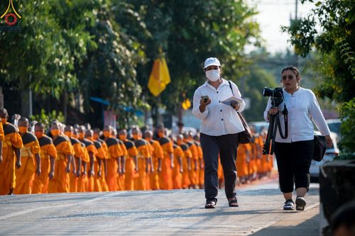 ภาพ No.108807:V.6 บุญเข้า การเตรียมงาน เก็บงาน การรับบุญของเจ้าหน้าที่หน่วยงานต่างๆ เพื่อโครงการธรรมยาตรา กตัญญูบูชามหาปูชนียาจารย์ พระมงคลเทพมุนี (สด จนฺทสโร) พระผู้ปราบมาร อนุสรณ์สถาน 7 แห่ง ปีที่ 12 ระหว่างวันที่ 2 - 31 มกราคม พ.ศ.2567