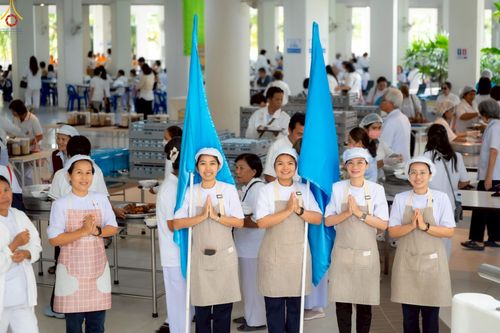 ภาพ No.243406:วันที่ 23-31 สิงหาคม พ.ศ. 2568 เจ้าหน้าที่ทุกสถานะ ทุ่มเทจัดงาน สัมมนารวมใจผู้นำบุญ เพื่องานกฐินสามัคคีทั่วไทย 30,000 วัด บูชาธรรม 81 ปี หลวงพ่อธัมมชโย