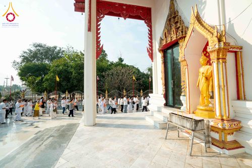 ภาพ No.304454:วันที่ 27 มกราคม พ.ศ. 2569 พิธีทอดผ้าป่าทำนุบำรุงศาสนสถาน ณ วัดบางไผ่นารถ ต.บางไทรป่า อ.บางเลน จ.นครปฐม ในโครงการธรรมยาตรา กตัญญูบูชา มหาปูชนียาจารย์ พระมงคลเทพมุนี(สด จนฺทสโร) พระผู้ปราบมาร อนุสรณ์สถาน 7 แห่ง ปีที่ 14