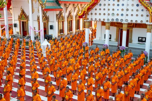 ภาพ No.293853:วันที่ 14 มกราคม พ.ศ. 2569 พิธีจุดประทีปถวายเป็นพุทธบูชา และบูชาธรรมมหาปูชนียาจารย์  ณ วัดสองพี่น้อง ต.ต้นตาล อ.สองพี่น้อง จ.สุพรรณบุรี ในโครงการธรรมยาตรา กตัญญูบูชา มหาปูชนียาจารย์ พระมงคลเทพมุนี(สด จนฺทสโร) พระผู้ปราบมาร อนุสรณ์สถาน 7 แห่ง ปีที่ 14