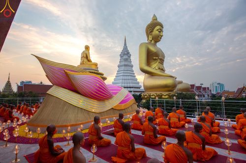 ภาพ No.119253:พิธีจุดประทีปถวายเป็นพุทธบูชา และบูชาธรรมมหาปูชนียาจารย์ พระมงคลเทพมุนี(สด จนฺทสโร) ในโครงการธรรมยาตราฯ วันที่ 26 มกราคม พ.ศ. 2567 ณ อาคารธรรมยาตรา กตัญญูบูชามหาปูชนียาจารย์ ตรงข้ามวัดปากน้ำภาษีเจริญ จ.กรุงเทพมหานคร