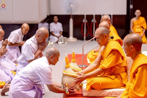 ภาพ No.232363:วันเสาร์ที่ 5 กรกฎาคม พ.ศ. 2568 พิธีบรรพชาอุปสมบท ธรรมทายาท โครงการบรรพชาอุปสมบทหมู่ รุ่นเข้าพรรษา ,  โครงการบวชพระนานาชาติ AEC & WAB รุ่นที่ 9 ณ วัดพระธรรมกาย