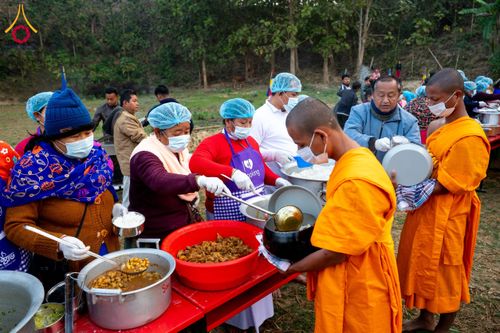 ภาพ No.131063:Photo Story ปฐมบรรพชาชาวพุทธมาร์มา Episode 4/5 วันที่ 13 กุมภาพันธ์พ.ศ. 2567 ณ วัดธัมจักร อรัญกุฏิ บังกลาเทศ