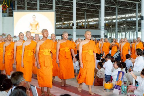 ภาพ No.215861:วันเสาร์ที่ 5 เมษายน พ.ศ. 2568 พิธีขอบรรพชา พิธีขอสรณคมน์และศีล  พิธีขอนิสสัย พิธีถวายบาตร ในโครงการบรรพชาสามเณรฟื้นฟูพระพุทธศาสนาทั่วไทย , โครงการหน่อแก้วเปรียญธรรม รุ่นที่ 13 ,  โครงการสามเณรยุวธรรมทายาท รุ่นที่ 33 , โครงการสามเณรมัชฌิมธรรมทายาท รุ่นที