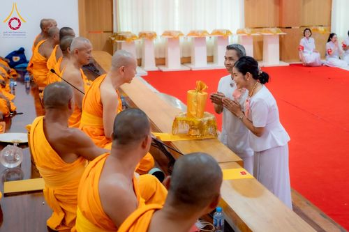 ภาพ No.252850:วันที่ 12 ตุลาคม พ.ศ. 2568 พิธีทอดกฐินครบรอบ 12 ปี เพื่อสร้างถนนธรรมวิถี ณ ศูนย์ปฏิบัติธรรมนครราชสีมา