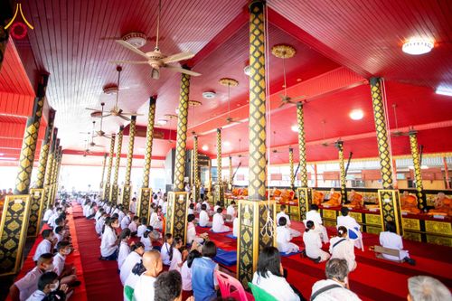 ภาพ No.205110:พิธีทอดผ้าป่าทำนุบำรุงศาสนสถาน ณ วัดบ่อทอง ตำบลคูขวาง อำเภอลาดหลุมแก้ว จังหวัดปทุมธานี ในโครงการธรรมยาตรา กตัญญูบูชา มหาปูชนียาจารย์ พระมงคลเทพมุนี(สด จนฺทสโร) พระผู้ปราบมาร อนุสรณ์สถาน 7 แห่ง ปีที่ 13 วันที่ 30 มกราคม พ.ศ. 2568 