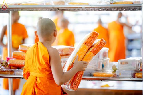 ภาพ No.177462:พิธีถวายภัตตาหารเมนูสวรรค์ และพิธีบุพเปตพลี ครั้งที่ 158 ร่วมอุทิศบุญแด่หมู่ญาติที่ล่วงลับไปแล้ว และสืบทอดอายุพระพุทธศาสนา ณ วัดพระธรรมกาย วันที่ 30 พฤศจิกายน พ.ศ.2567 (วันพระ แรม 15 ค่ำ เดือน 12)