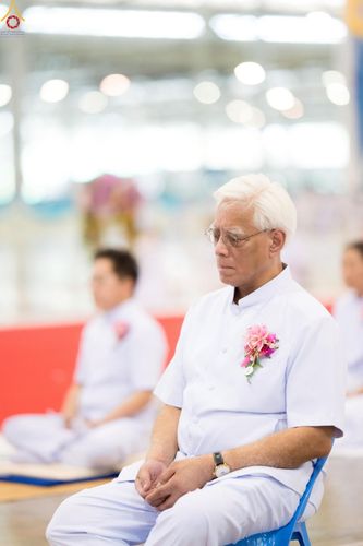 ภาพ No.235661:วันอาทิตย์ที่ 27 กรกฎาคม พ.ศ. 2568 พิธีจุดเทียนใจ ไฟนิรันด์ อนันตชัย ณ วัดพระธรรมกาย จ.ปทุมธานี