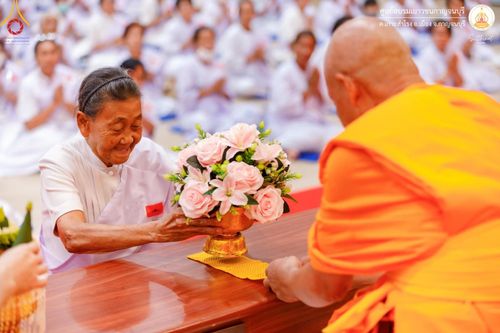 ภาพ No.152168:โครงการอบรมอุบาสก อุบาสิกาแก้ว ตัวแทนทอดกฐิน 30,000 วัด ทั่วไทย ระหว่างวันที่ 6-8 กันยายน พ.ศ. 2567 ณ ศูนย์อบรมเยาวชนกาญจนบุรี