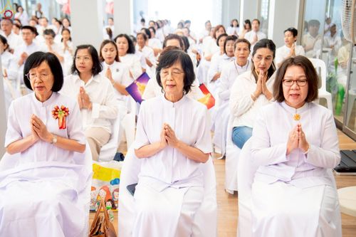 ภาพ No.249273:วันที่ 20 กันยายน พ.ศ. 2568 พิธีประดิษฐานรูปหล่อหลวงปู่วัดปากน้ำ ภาษีเจริญ ณ วิหารพระมงคลเทพมุนี (สด จนฺทสโร) ศูนย์ปฏิบัติธรรมภูเก็ต จ.ภูเก็ต