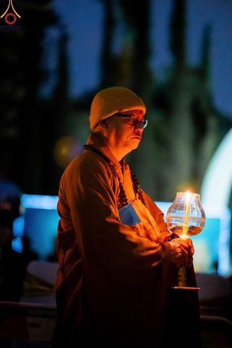 ภาพ No.138345:วิสาขบูชานานาชาติ วัดพระธรรมกายแคลิฟอร์เนีย ประเทศสหรัฐอเมริกา วันพุธที่ 22 พฤษภาคม พ.ศ. 2567