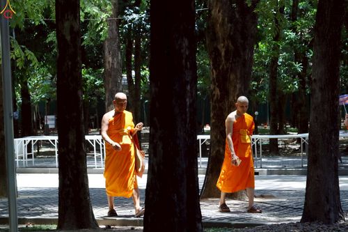 ภาพ No.238045:วันเสาร์ที่ 9 สิงหาคม พ.ศ. 2568 (วันพระ ขึ้น 15 ค่ำ เดือน 9) พิธีบุพเปตพลี ครั้งที่ 168 ร่วมอุทิศบุญแด่หมู่ญาติที่ล่วงลับไปแล้ว และสืบทอดอายุพระพุทธศาสนา ณ หอฉันคุณยายอาจารย์ฯ วัดพระธรรมกาย