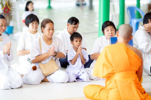 ภาพ No.244873:วันเสาร์ที่ 6 กันยายน พ.ศ. 2568 พิธีถวายบาตร บรรพชา อุปสมบทของนาคธรรมทายาท โครงการอุปสมบทหมู่บูชาธรรมครบรอบ 108 ปี  วันครูผู้ค้นพบวิชชาธรรมกาย ณ โบสถ์พระไตรปิฎก วัดพระธรรมกาย