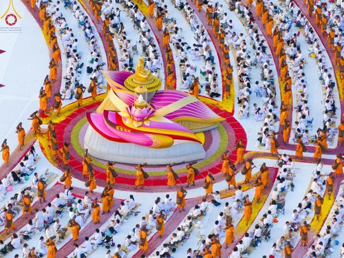 ภาพ No.116712:พิธีต้อนรับพระธรรมยาตรา ปีที่ 12 ณ อนุสรณ์สถานบางปลา จ.นครปฐม วันที่ 21 มกราคม พ.ศ. 2567