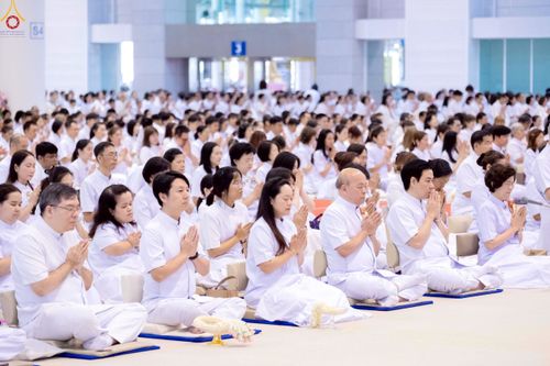 ภาพ No.243694:วันอาทิตย์ที่ 7 กันยายน พ.ศ. 2568 พิธีบูชาครูผู้ค้นพบวิชชาธรรมกาย , พิธีบูชาข้าวพระ ณ สภาธรรมกายสากล วัดพระธรรมกาย
