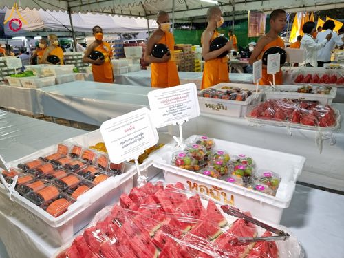 ภาพ No.118133:พิธีถวายภัตตาหารเป็นสังฆทาน แด่คณะพระธรรมยาตรา ปีที่ 12 วันที่ 24 มกราคม พ.ศ. 2567 ณ อนุสรณ์สถานบางนางแท่น จ.นครปฐม