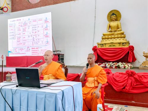 ภาพ No.315214:​วันอาทิตย์ที่ 22 มีนาคม พ.ศ.2569 สามเณรธรรมทายาทเนปาล 500 รูป ฟังธรรม สวดมนต์ ปฏิบัติธรรมร่วมกัน  ณ International Assembly and Meditation Hall Lumbini