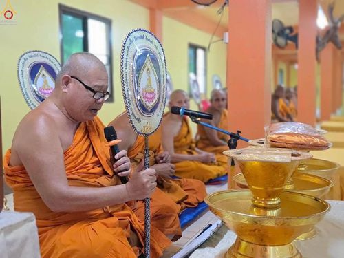 ภาพ No.282943:วันที่ 1 พฤษจิกายน พ.ศ.2568 พิธีทอดกฐินสามัคคีทั่วไทย 30,000 วัด  โดยคณะศิษยานุศิษย์ บูชาธรรม 81 ปี  หลวงพ่อธัมมชโย ณ วัดโปร่งเกตุ อ.บ่อทอง จ.ชลบุรี