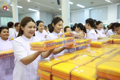 ภาพ No.264625:วันอาทิตย์ที่ 2 พฤศจิกายน พ.ศ. 2568 พิธีทอดกฐินสามัคคี ณ สภาธรรมกายสากล วัดพระธรรมกาย