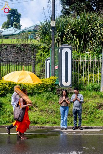 ภาพ No.226453:วันที่ 7-10 พฤษภาคม พ.ศ. 2568 โครงการเดินธรรมยาตรา สยาม-ลังกา ธรรมยาตรา ฉลองเทศกาลวิสาขบูชาแห่งชาติ ศรีลังกา บูชาธรรม 81 ปี หลวงพ่อธัมมชโย เมืองนูวราอิลิยา ประเทศศรีลังกา