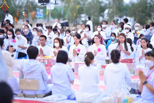 ภาพ No.118568:พิธีตักบาตรพระธรรมยาตรา ปีที่ 12 ณ อนุสรณ์สถานลำดับที่ 5 สถานที่เผยแผ่วิชชาธรรมกายครั้งแรก อนุสรณ์สถานบางปลา จ.นครปฐม วันที่ 25 มกราคม พ.ศ. 2567