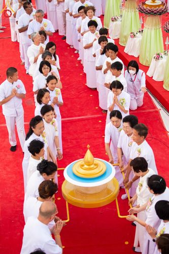 ภาพ No.129447:พิธีประดิษฐานพระบรมสารีริกธาตุ ณ มหารัตนะเจดีย์สิริปทุมสวรรค์ ศูนย์ปฏิบัติธรรมภาคใต้ อ.บางกล่ำ จ.สงขลา วันที่ 10 มีนาคม พ.ศ.2567