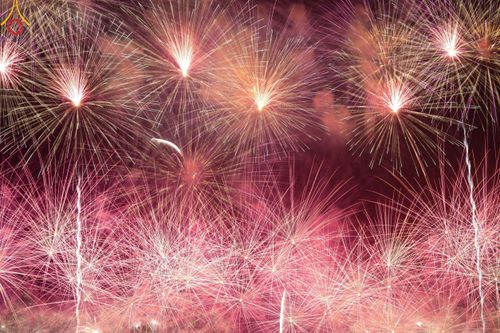 ภาพ No.122322:พิธีจุดประทีปถวายเป็นพุทธบูชา และบูชาธรรมมหาปูชนียาจารย์ พระมงคลเทพมุนี(สด จนฺทสโร) ในโครงการธรรมยาตรา กตัญญูบูชา มหาปูชนียาจารย์ พระมงคลเทพมุนี(สด จนฺทสโร) พระผู้ปราบมาร อนุสรณ์สถาน 7 แห่ง ปีที่ 12 วันที่ 31 มกราคม พ.ศ. 2567 ณ วัดพระธรรมกาย จ.ปทุมธานี (