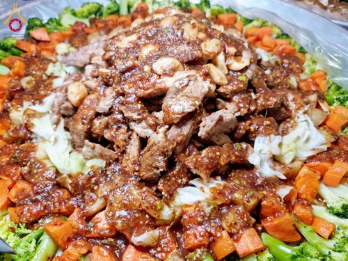 ภาพ No.203775:พิธีถวายภัตตาหารเป็นสังฆทาน แด่พระธรรมยาตรา ณ วัดพระธรรมกาย ตำบลคลองสาม อำเภอคลองหลวง จังหวัดปทุมธานี ในโครงการธรรมยาตรา กตัญญูบูชา มหาปูชนียาจารย์ พระมงคลเทพมุนี(สด จนฺทสโร) พระผู้ปราบมาร อนุสรณ์สถาน 7 แห่ง ปีที่ 13 วันที่ 30 มกราคม พ.ศ. 2568