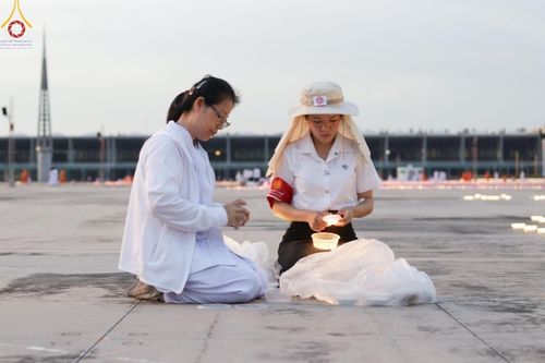 ภาพ No.150684:V.44 เพื่อพ่อ ภาพเตรียมงาน ปฎิบัติงาน ของเจ้าหน้าที่ อาสาสมัคร ทุกสถานะ เพื่อความสำเร็จ ในงานวันธรรมชัย วันอังคารที่ 27 สิงหาคม พ.ศ. 2567