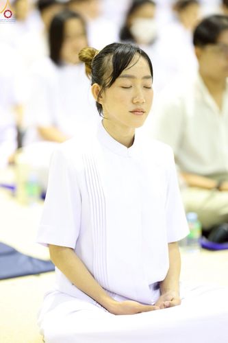 ภาพ No.227972:วันอาทิตย์ที่ 1 มิถุนายน พ.ศ. 2568 พิธีตักบาตร , พิธีบูชาข้าวพระ ณ วัดพระธรรมกาย จ.ปทุมธานี