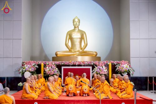 ภาพ No.223842:วันอาทิตย์ที่ 11 พฤษภาคม พ.ศ. 2568 พิธีอุปสมบทสามเณรเปรียญธรรมอุปสมบทอุทิศชีวิต 9 รูป อุบาสก 1 ท่าน ณ อุโบสถพระไตรปิฏกวัดพระธรรมกาย