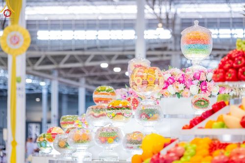 ภาพ No.159261:พิธีบูชาข้าวพระ ในวันอาทิตย์ต้นเดือน วันที่ 6 ตุลาคม พ.ศ. 2567 ณ สภาธรรมกายสากล วัดพระธรรมกาย