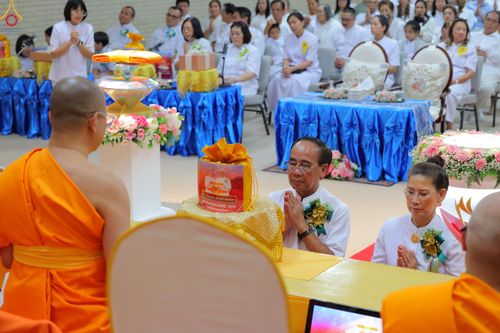 ภาพ No.284353:วันอาทิตย์ที่ 19 ตุลาคม พ.ศ.2568  พิธีทอดกฐินสามัคคี ณ วัดพระธรรมกายเท็กซัส สหรัฐอเมริกา