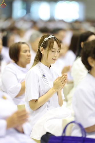ภาพ No.337918:วันอาทิตย์ต้นเดือน 5 กรกฎาคม พ.ศ.2569 พิธีบูชาข้าวพระ ณ สภาธรรมกายสากล วัดพระธรรมกาย