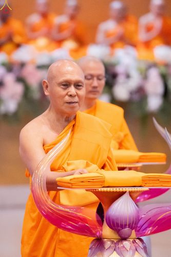 ภาพ No.345699:วันพฤหัสบดีที่ 27 สิงหาคม พ.ศ.2569 พิธีทอดผ้าป่าเพื่อถวายอุปกรณ์สื่อโสตทัศน์ อาคาร 82 ปี หลวงพ่อธัมมชโย พิธีทอดผ้าป่าสมทบกฐินวัดพระธรรมกาย และสมทบกฐิน 30,000 กว่าวัดทั่วไทย ครั้งที่ 1 ประจำปี พุทธศักราช 2569 ณ วัดพระธรรมกาย ปทุมธานี