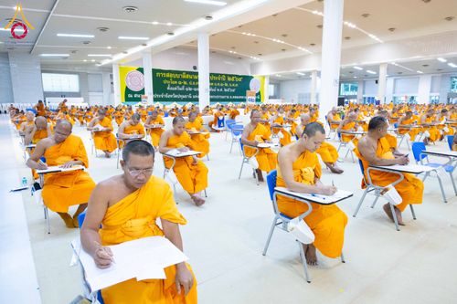 ภาพ No.309585:วันที่ 12 กุมภาพันธ์ พ.ศ. 2569 การสอบบาลีสนามหลวง ประจำปี 2569 ประโยค 1-2, ป.ธ.3/ ประโยค บ.ศ.1-2, บ.ศ.3 ณ สนามสอบประจำจังหวัดปทุมธานี แห่งที่ 2  วัดพระธรรมกาย อ.คลองหลวง จ.ปทุมธานี