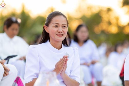 ภาพ No.292042:วันที่ 10 มกราคม พ.ศ. 2569 พิธีจุดประทีปถวายเป็นพุทธบูชา และบูชาธรรมมหาปูชนียาจารย์  ณ อนุสรณ์สถานคลองบางนางแท่น อ.สามพราน จ.นครปฐม ในโครงการธรรมยาตรา กตัญญูบูชา มหาปูชนียาจารย์ พระมงคลเทพมุนี(สด จนฺทสโร) พระผู้ปราบมาร อนุสรณ์สถาน 7 แห่ง ปีที่ 14