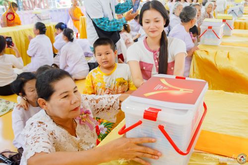 ภาพ No.339926:วันที่ 19 กรกฎาคม พ.ศ.2569 พิธีถวายมหาสังฆทาน 82 วัด บูชาธรรม 82 ปี หลวงพ่อธัมมชโย (ครั้งที่ 3)  ณ ศูนย์ปฏิบัติธรรมสวนผึ้ง อำเภอสวนผึ้ง จังหวัดราชบุรี