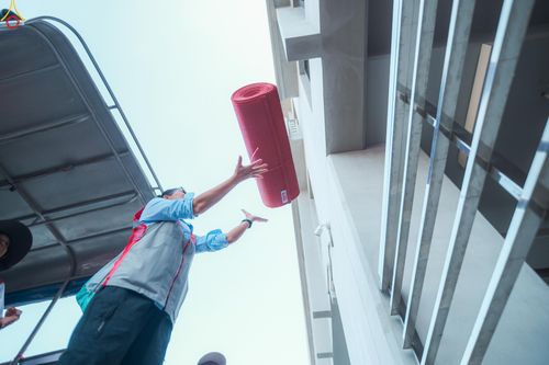 ภาพ No.295938:ภาพเบื้องหลังอาสาสมัครรวมใจ ชุดที่ 1 ในโครงการธรรมยาตรา กตัญญูบูชา มหาปูชนียาจารย์ พระมงคลเทพมุนี(สด จนฺทสโร) พระผู้ปราบมาร อนุสรณ์สถาน 7 แห่ง ปีที่ 14