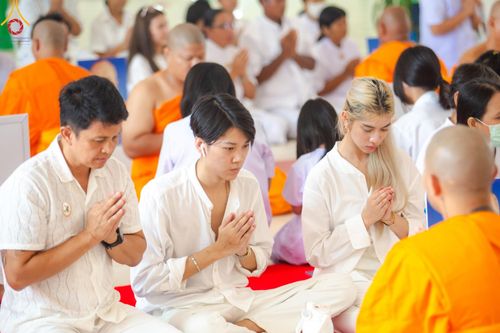 ภาพ No.156874:พิธีบรรพชาอุปสมบท ธรรมทายาท โครงการอุปสมบทหมู่บูชาธรรมครบรอบ 107 ปี วันครูผู้ค้นพบวิชชาธรรมกาย ณ โบสถ์พระไตรปิฏก วัดพระธรรมกาย วันเสาร์ที่ 14 กันยายน พ.ศ. 2567