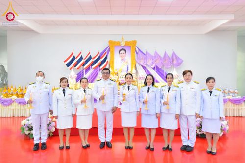 ภาพ No.227293:วันอังคารที่ 3 มิถุนายน พ.ศ. 2568 นายอำเภอคลองหลวง นำพสกนิกรรวมใจภักดิ์ สมเด็จพระนางเจ้าฯ พระบรมราชินี เนื่องในโอกาสวันเฉลิมพระชนมพรรษา ณ อาคารปลูกศรัทธา 2 วัดพระธรรมกาย อ.คลองหลวง จ.ปทุมธานี